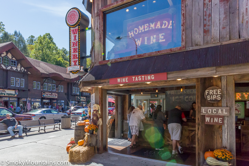 Local Guide to Breweries, Distilleries and Wineries in Gatlinburg