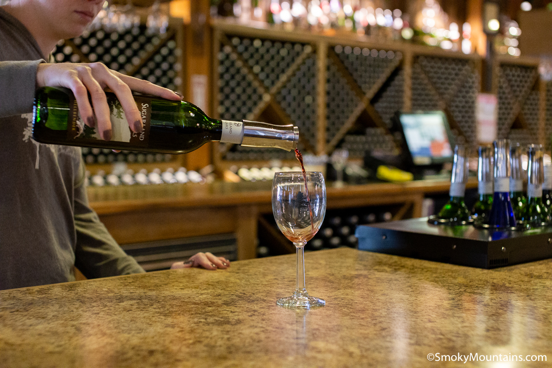 Tips on Planning an Affordable Honeymoon in Gatlinburg