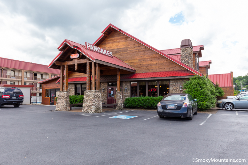 10 Best Breakfasts in Pigeon That You Must Try