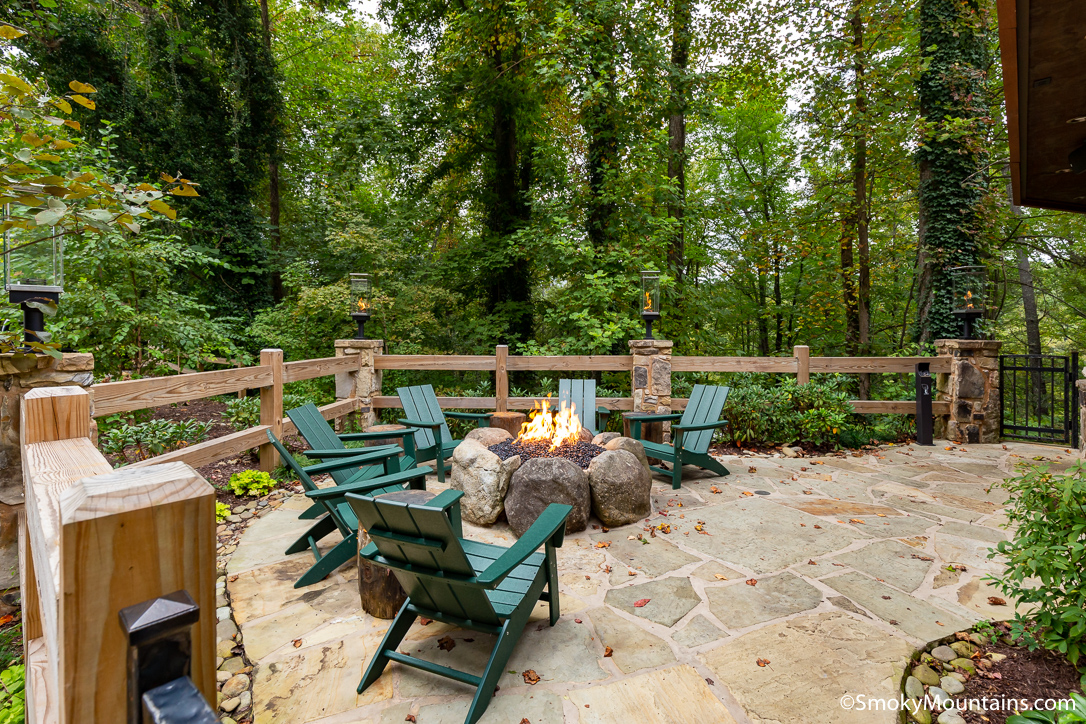 Feast Your Eyes at the Top Restaurants with a View in Gatlinburg, TN