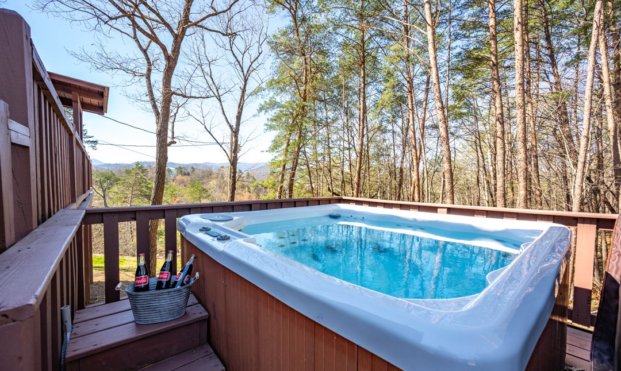 Dollywood Cabins with Hot Tubs