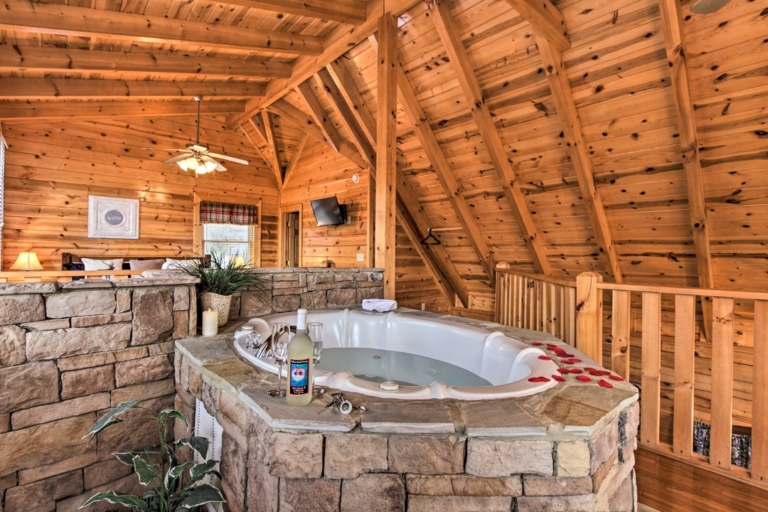 5 Intimate Cabin Stays for A Pigeon Getaway