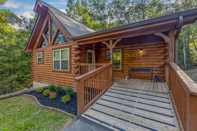 5 Remarkable Wheelchair Accessible Cabins Near Dollywood